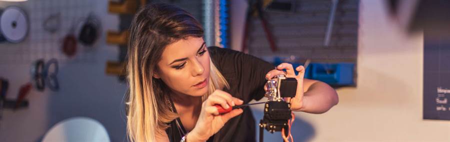 Student in laboratory