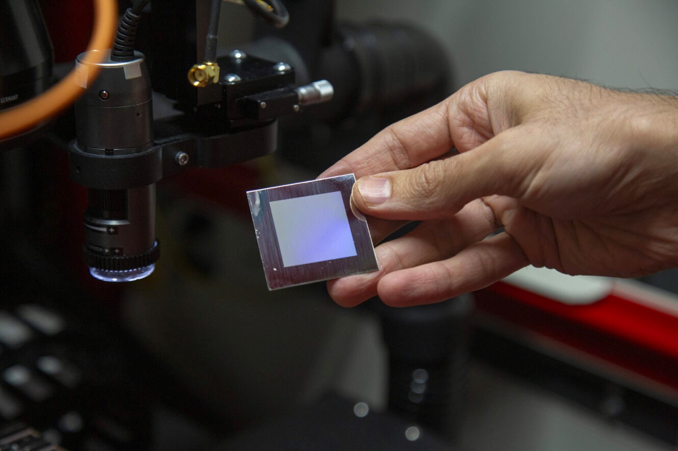 An optical 3D metrology & surface roughness measurement tool