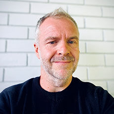 Dr Paul Barratt