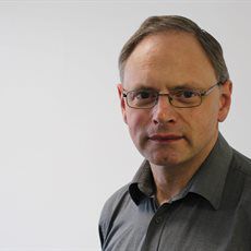 Dr Martin Read