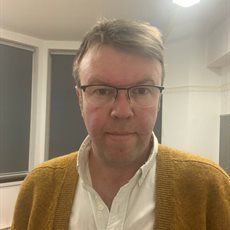 Dr Scott Jones