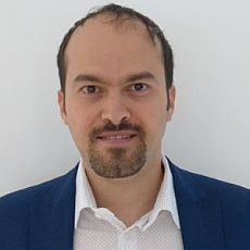 Dr Tarek Mostafa