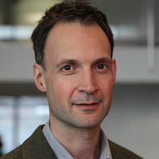 Dr Andrew Knops