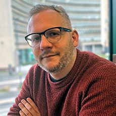 Dr Andrew Jolly