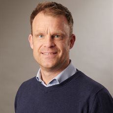 Dr Paul Garner