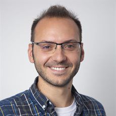 Dr Adam Michalchuk