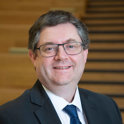 Dr Andrew Quinn