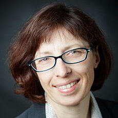 Dr Andrea Frank