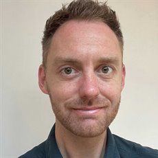 Dr Ben Perry