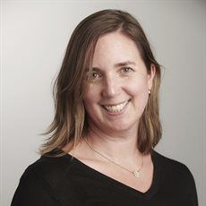 Professor Jennifer Cumming